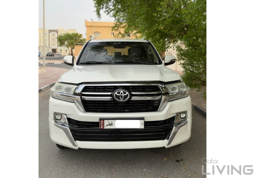 Toyota Land Cruiser GXR 2016 — QatarLiving